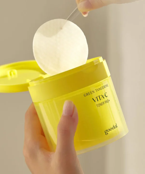 Goodal Green Tangerine Vita-C Toner Pad+ - Image 3