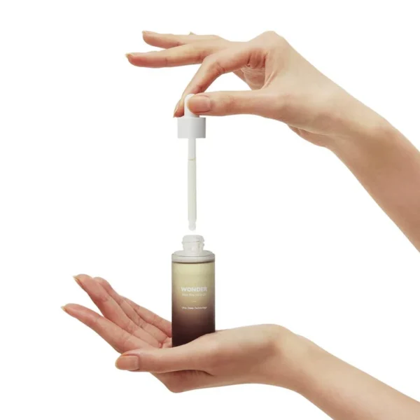 Haruharu Wonder Black Rice Facial oil 30ml - Image 2