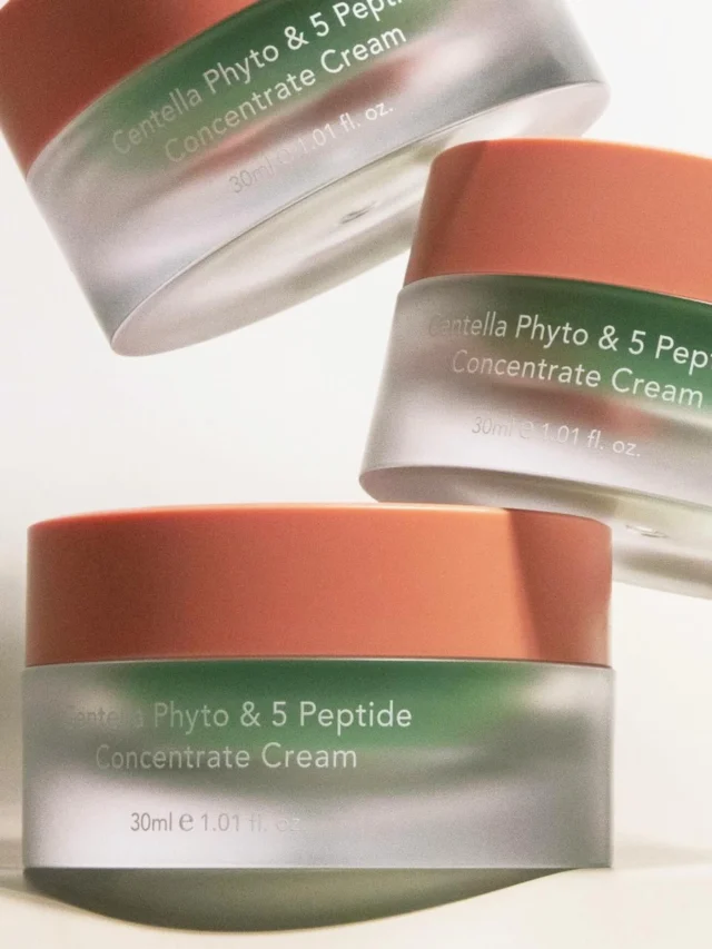 Botox efekt näokreemiga? Yes please🙋🏻‍♀️🤩

Haruharu Wonder Centella Phyto & 5 Peptide Concentrate näokreem on rikastatud 5 peptiidi kompleksiga, mis on loodud: 

✔️vananemismärkide vähendamiseks
✔️naha elastsuse suurendamiseks 
✔️peenikeste joonte ja kortsukeste vähendamiseks 
✔️nahabarjääri tugevdamiseks

See sisaldab hüdrolüüsitud sojavalku ja adenosiini, et niisutada nahka ja parandada selle elastsust💧

#skinfuleesti #koreakosmeetika #koreakosmeetikaeestis #näohooldus #haruharuwonder #koreanskincare